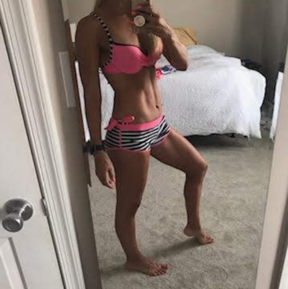 ⬇️REDUCED⬇️1LEFT 🌴3 Piece 👙 Set - Picture 2 of 5